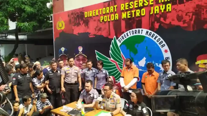 Polda Metro Jaya menangkap Beberapa Artis Yang MEngunakan Narkoba