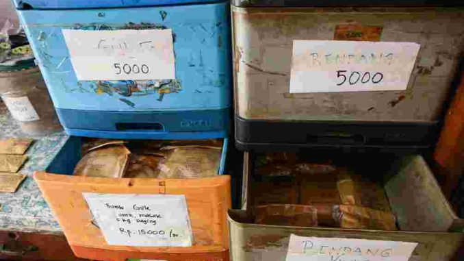 Bumbu Yang Di racik Oleh Tjik Oneh Terkenal Selama 6 Dekade