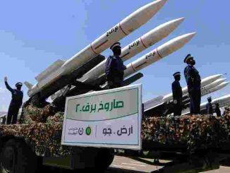 Houthi Menembak Kapal Kargo Milik Singapura