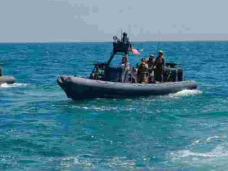 Anggota Navy Gugur Sat Ingin Menyusup Ke kapal Iran