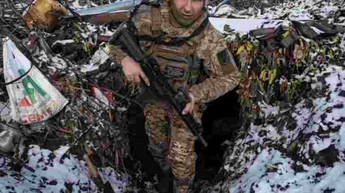 Ukraina Cari Akal Tutupi Kekurangan Tentara