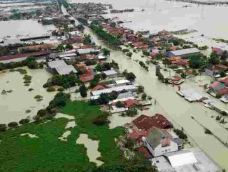 Banjir Menghambat Ekonomi Bagi Masyarakat